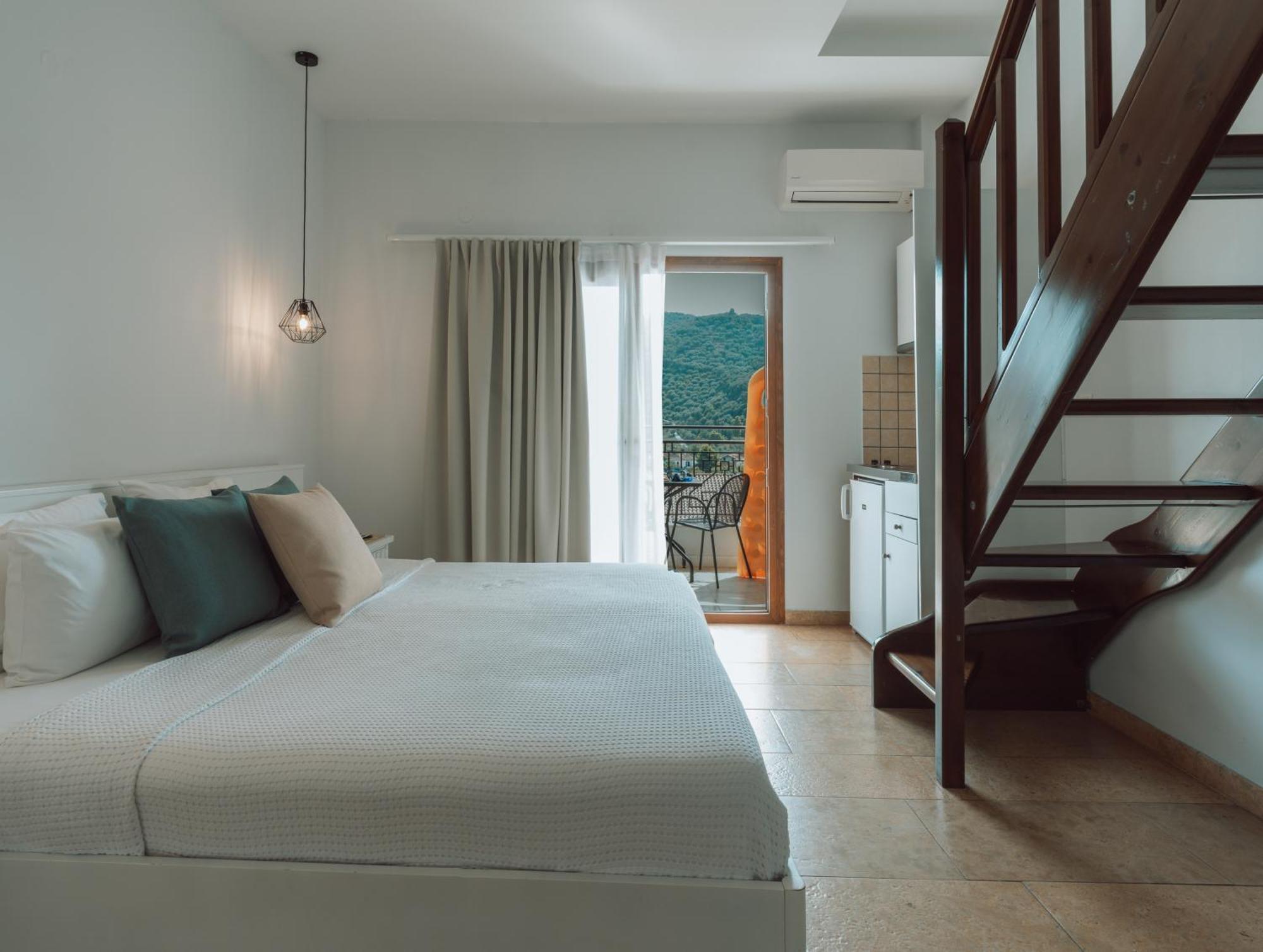Dracos Hotel Parga Eksteriør billede