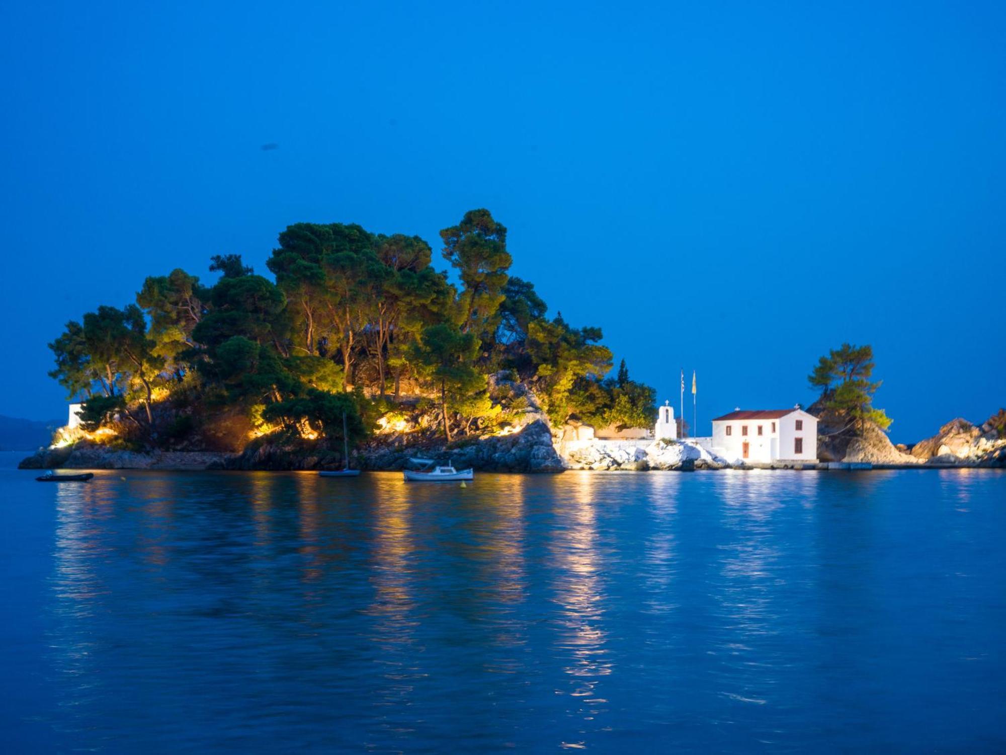 Dracos Hotel Parga Eksteriør billede