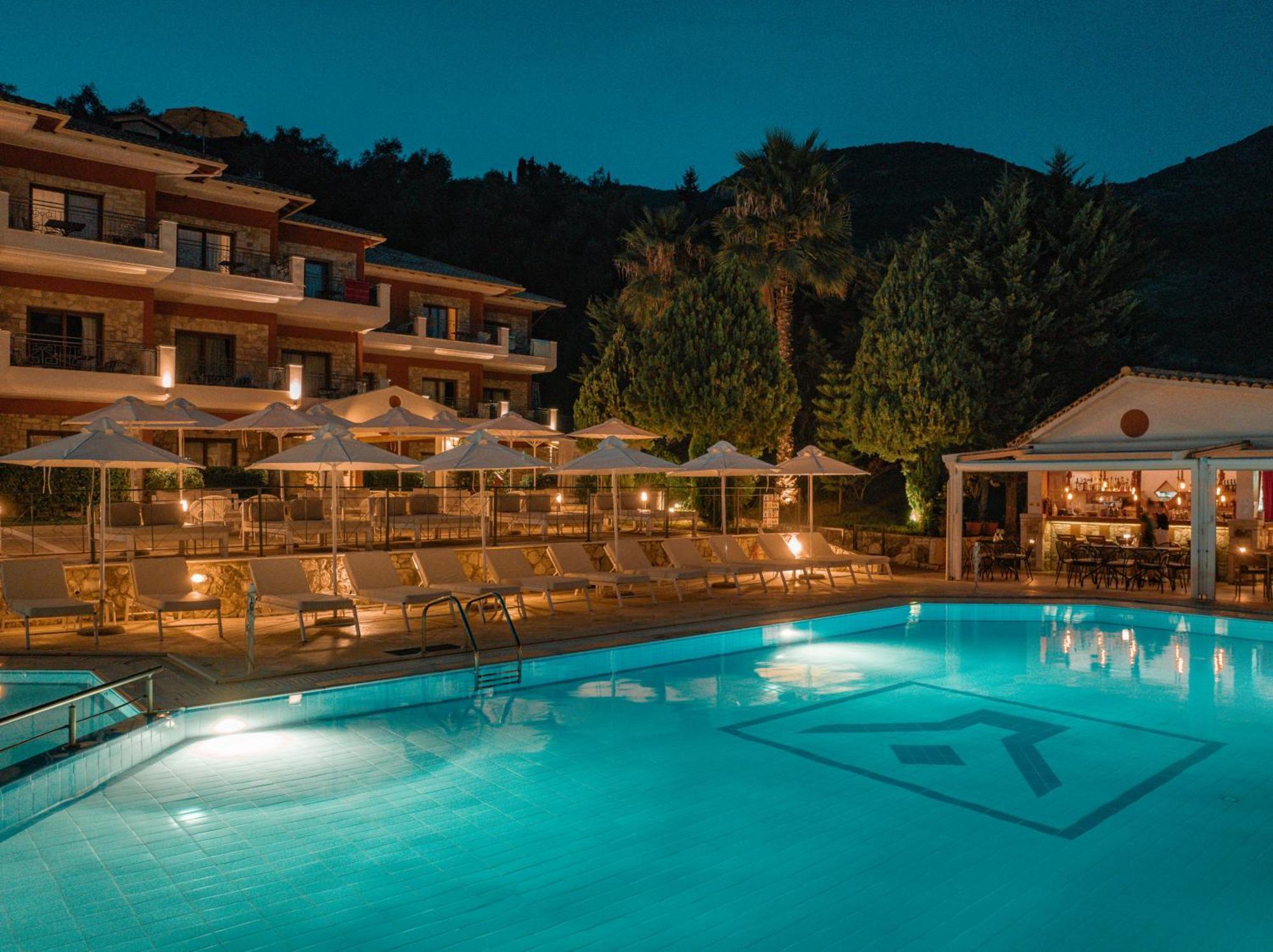Dracos Hotel Parga Eksteriør billede