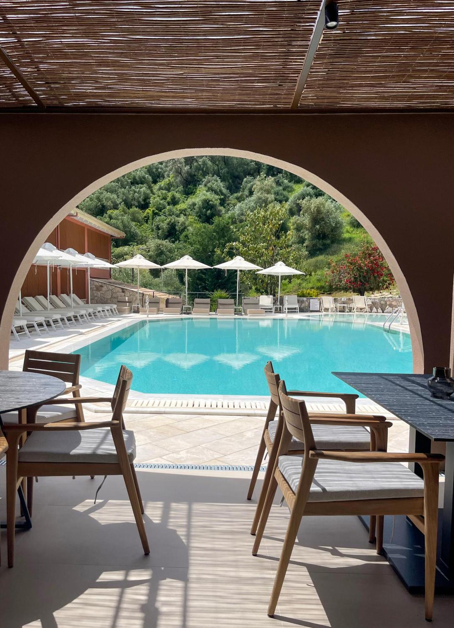 Dracos Hotel Parga Eksteriør billede